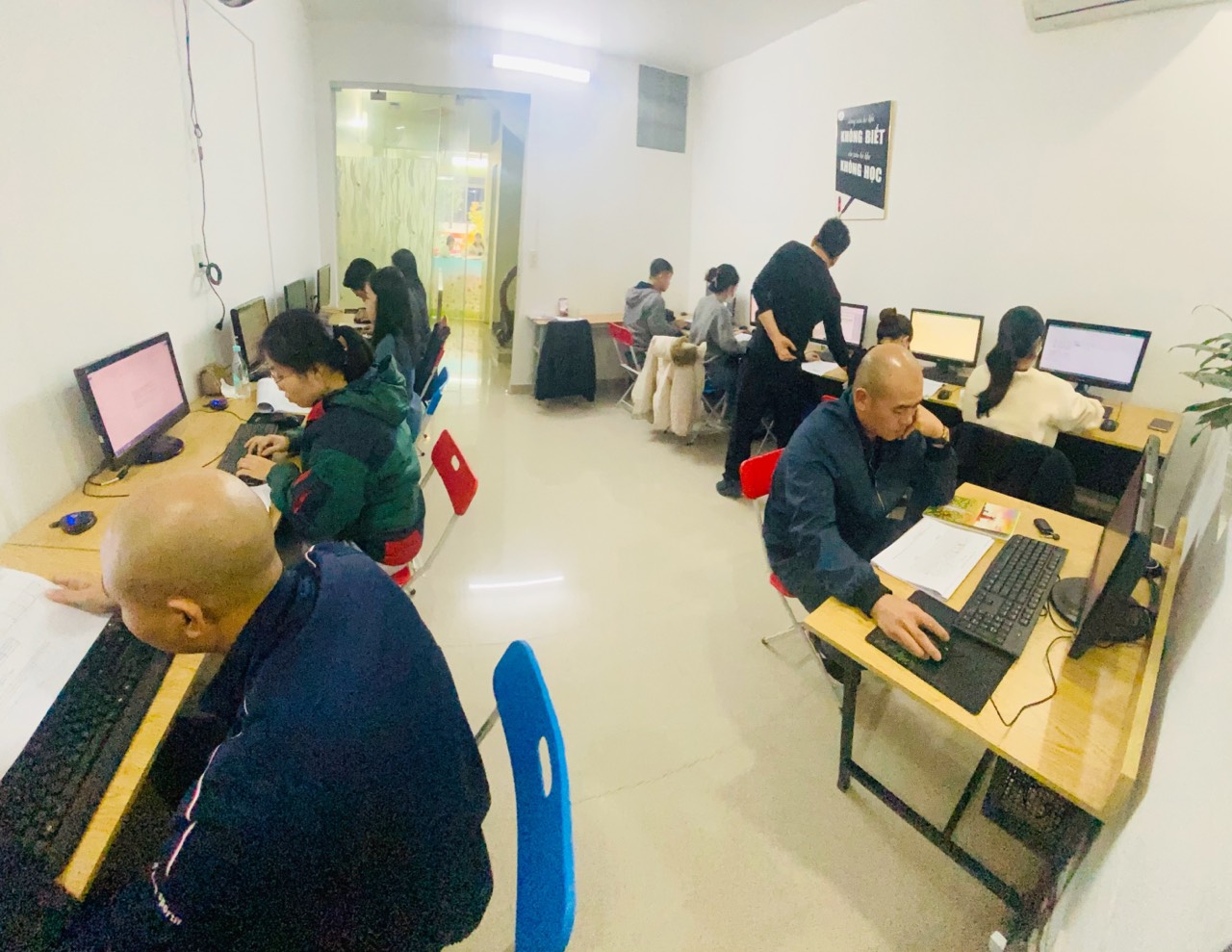 Lich-khai-giang-ngoai-ngu-amanda-hai-phong-thang-6.2023 Lich-khai-giang-ngoai-ngu-amanda-hai-phong-thang-6.2023
